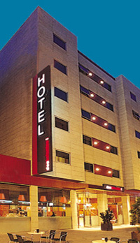 25/07/07. A las 21 horas, LLEGADA Y VISITA  A ZAMORA